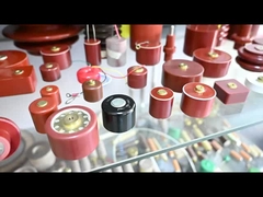 Keramischer Kondensator mit hochspannendem Türknopf 40kV 10000pF, Schraubmontage